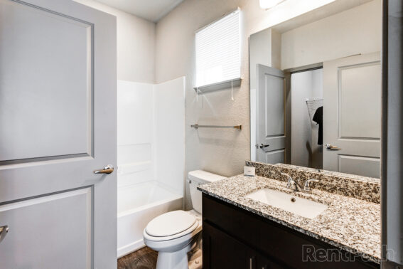 Furnished apartment bathroom